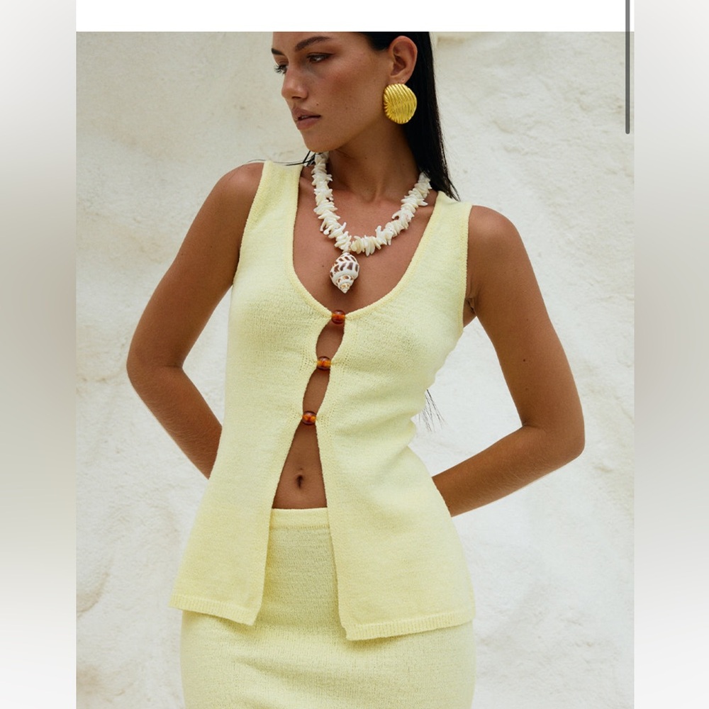Runaway the label Nadina yellow knit top